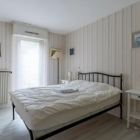 T2 Lumineux Avec Balcon A Arcachon, Proche Plage, Parking, Wifi Et Commerces - Fr-1-319-352 *