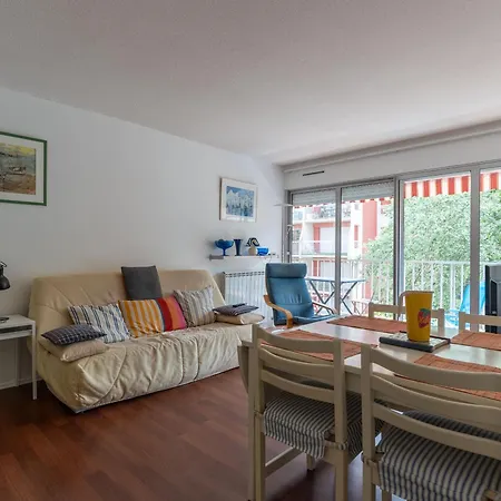 T2 Lumineux Avec Balcon A Arcachon, Proche Plage, Parking, Wifi Et Commerces - Fr-1-319-352 *