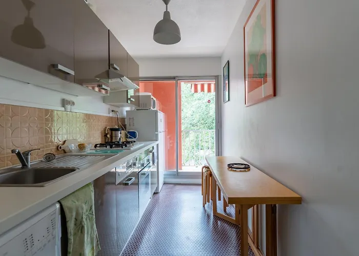 アパート T2 Lumineux Avec Balcon A Arcachon, Proche Plage, Parking, Wifi Et Commerces - Fr-1-319-352